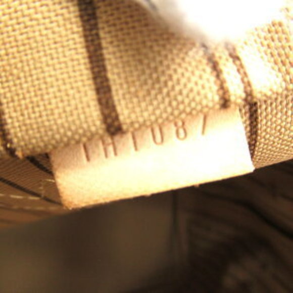 Louis Vuitton Neverfull GM PVC Coated Canvas Monogram Tote Bag - Picture 7 of 10